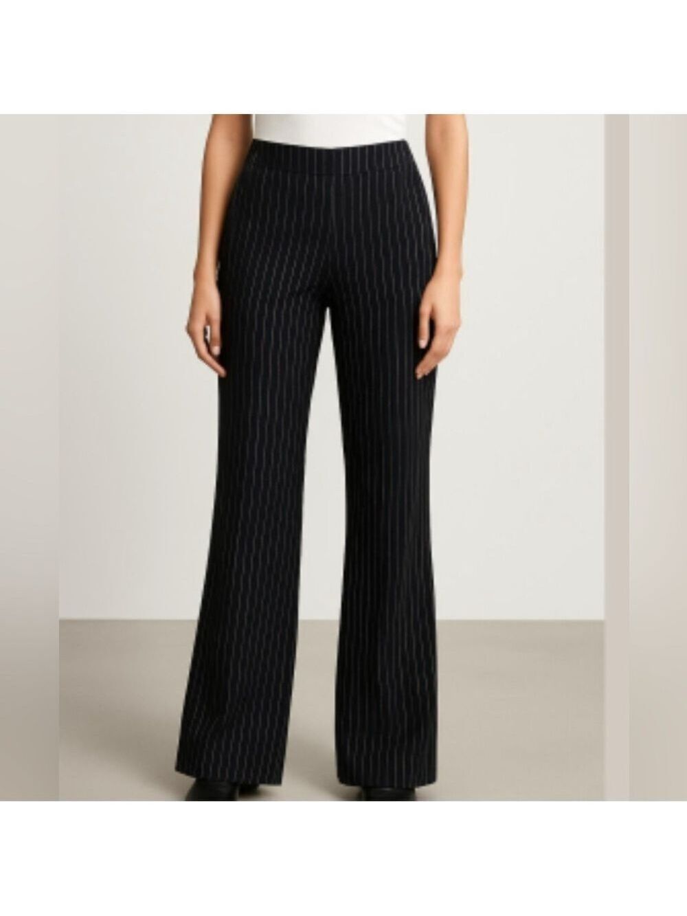 Ralph Lauren Black Label wool straight leg Black classic Pinstripe Pants size 2
